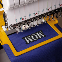 Lade das Bild in den Galerie-Viewer, Product mockup