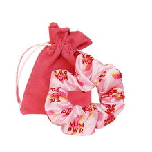 Lade das Bild in den Galerie-Viewer, 2x Scrunchie und Samttasche - MOM PWR